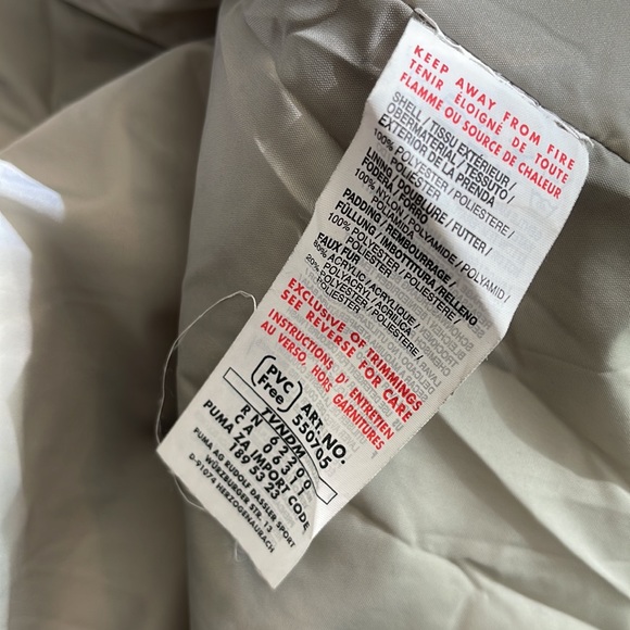 Puma Entertainment Weekly Staff/Crew Hooded Parka Size Medium - Picture 7 of 9